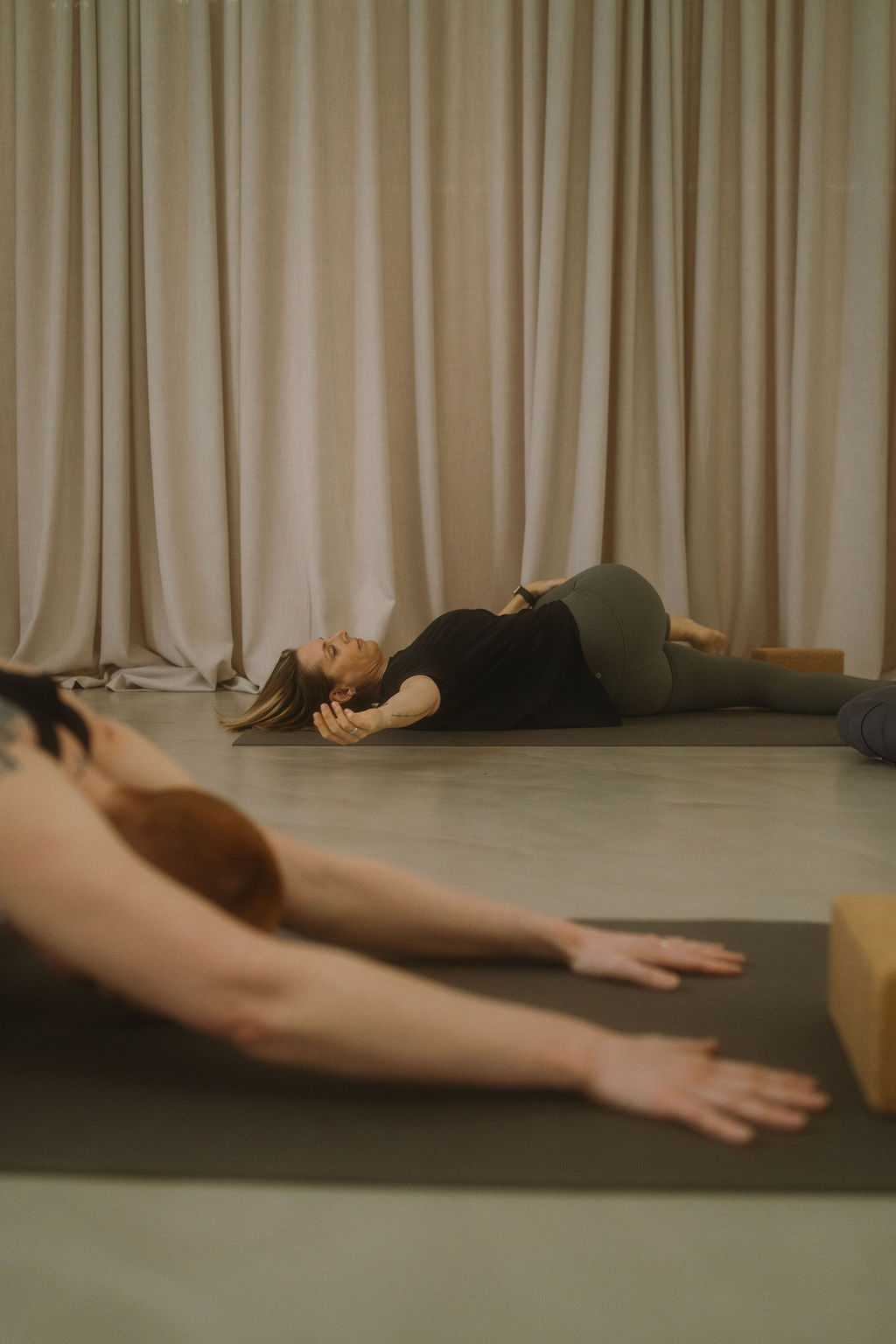 Michaela Ottmann bei Somatic Yoga